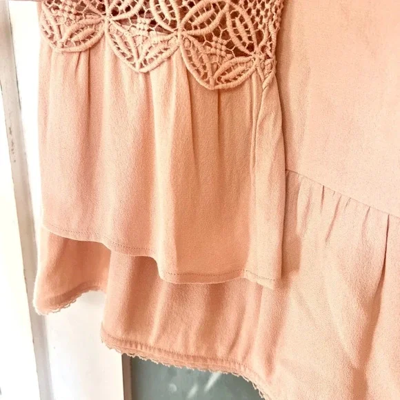 NWT Joie Emelda Bell Sleeve Blouse Blush Pink Lace  Feminine Womens Size Large - Picture 6 of 14